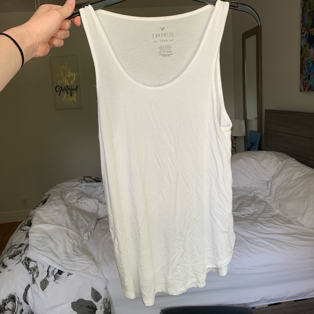 AMERICAN EAGLE BASIC WHITE TEE